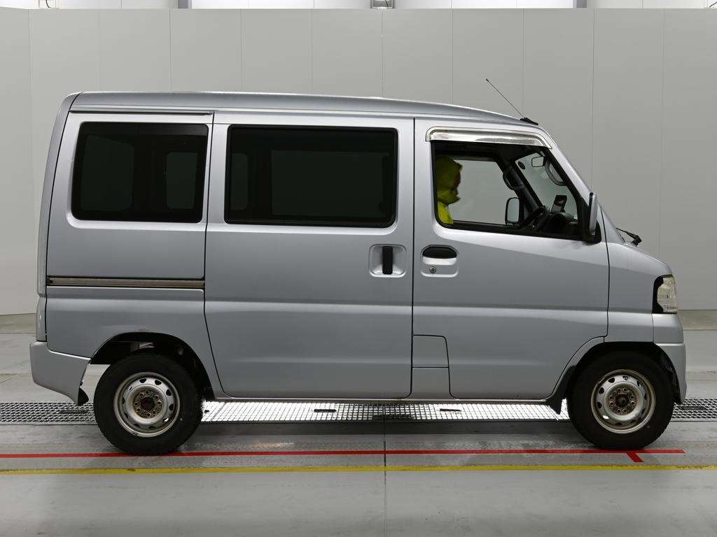 MITSUBISHI MINICAB