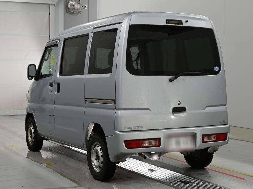 MITSUBISHI MINICAB