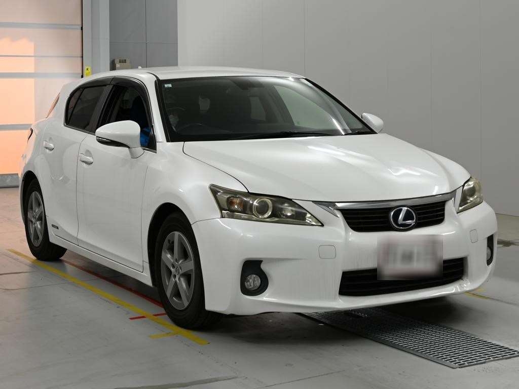 LEXUS CT200H