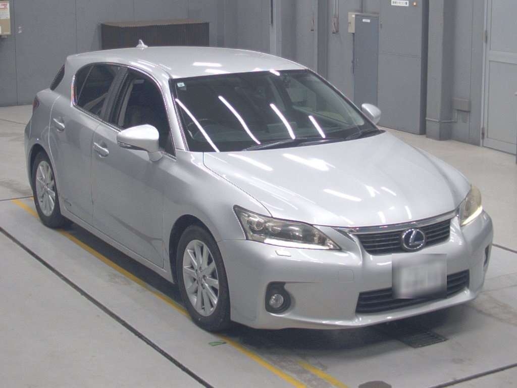 LEXUS CT200H
