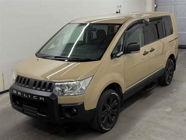 MITSUBISHI DELICA D:5