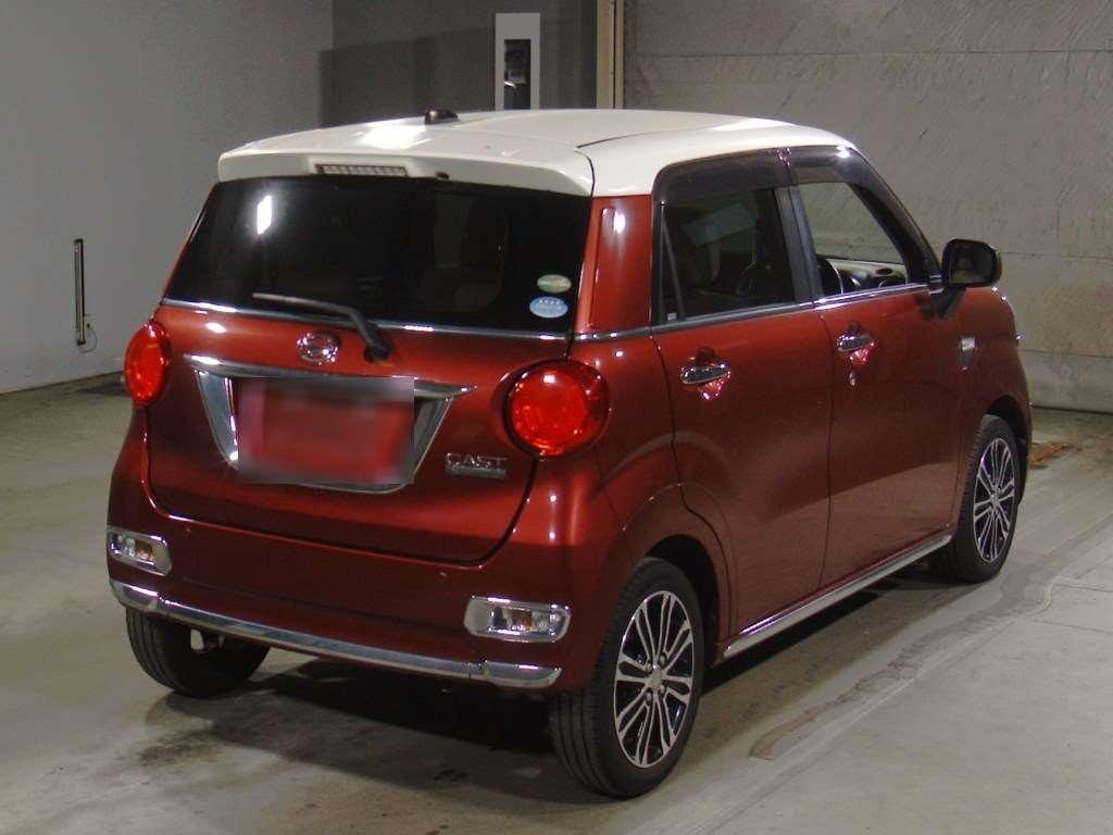 DAIHATSU CAST
