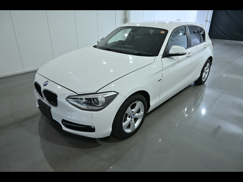 BMW 1-SERIES