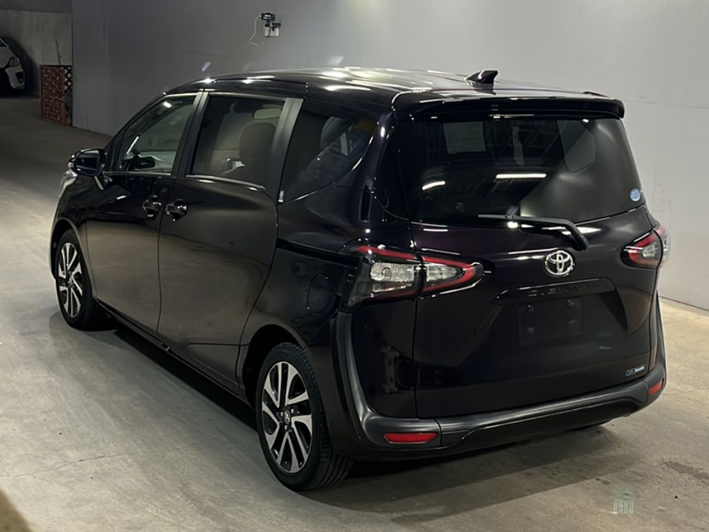 TOYOTA SIENTA