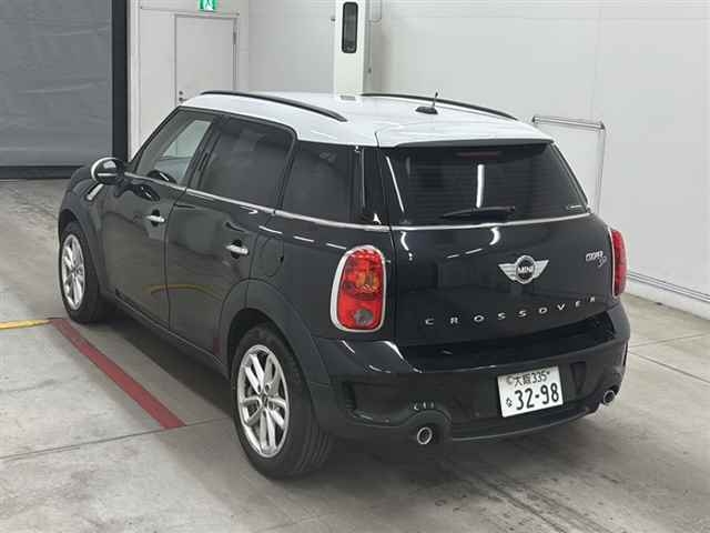 MINI CROSSOVER