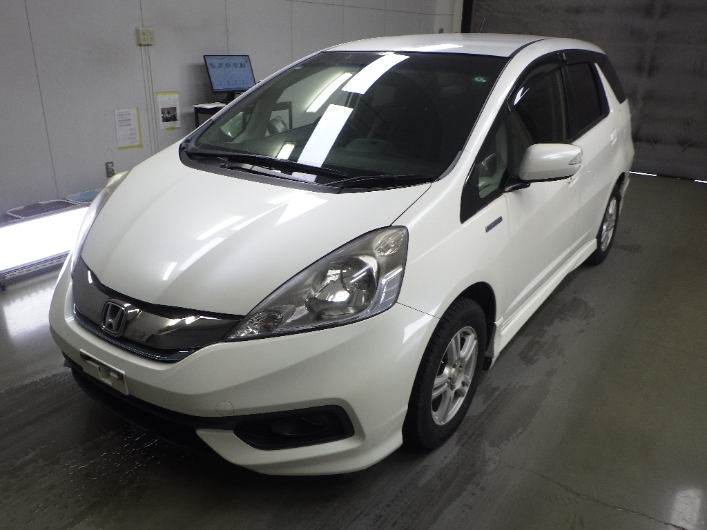 HONDA FIT SHUTTLE