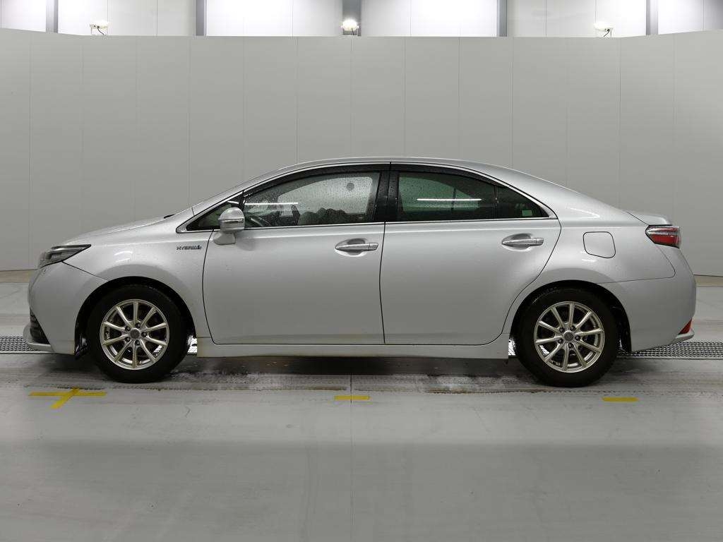 TOYOTA SAI