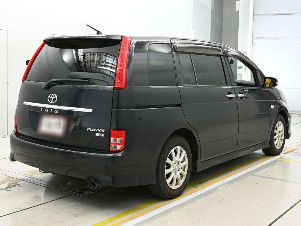 TOYOTA ISIS