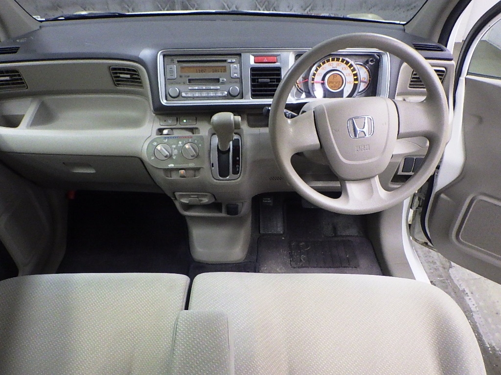 HONDA LIFE