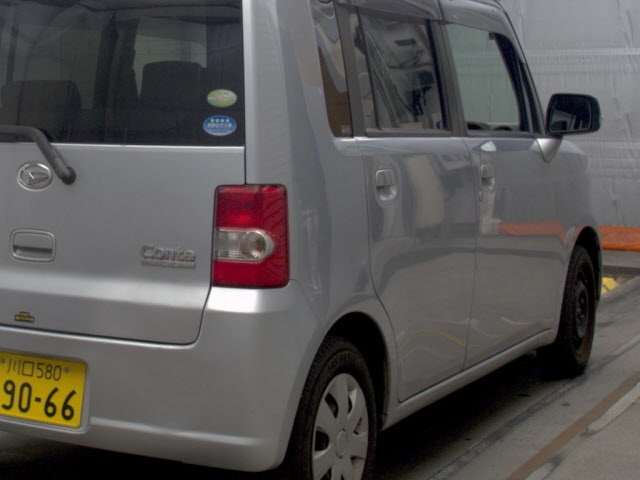DAIHATSU MOVE CONTE
