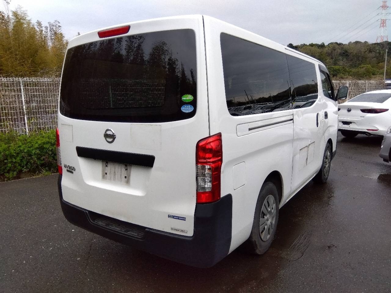 NISSAN NV350 CARAVAN