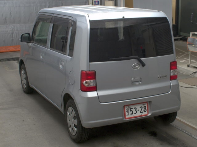 DAIHATSU MOVE CONTE