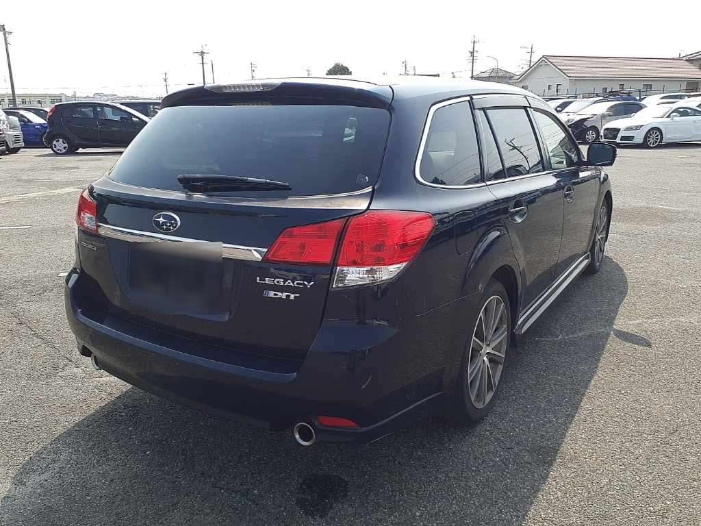 SUBARU LEGACY