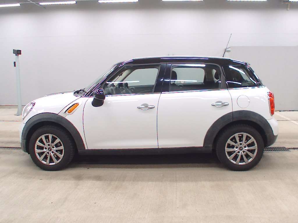 MINI CROSSOVER