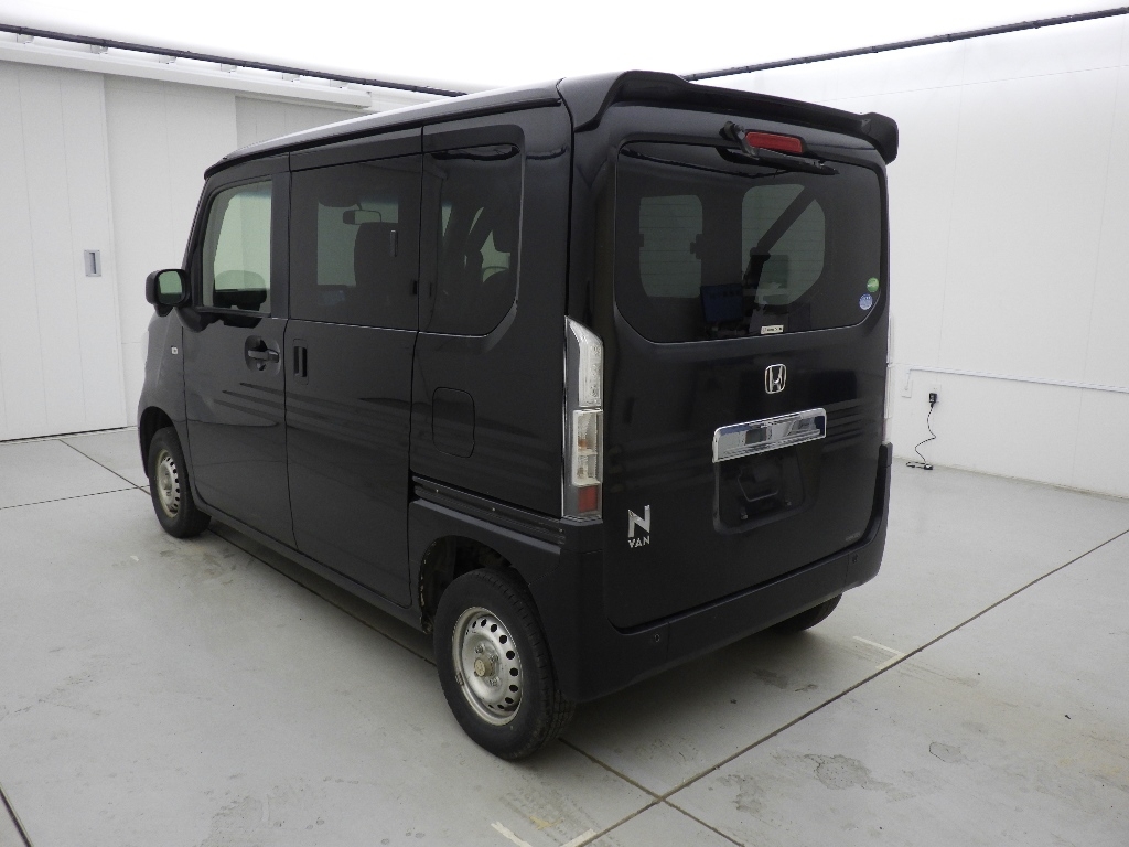 HONDA N-VAN