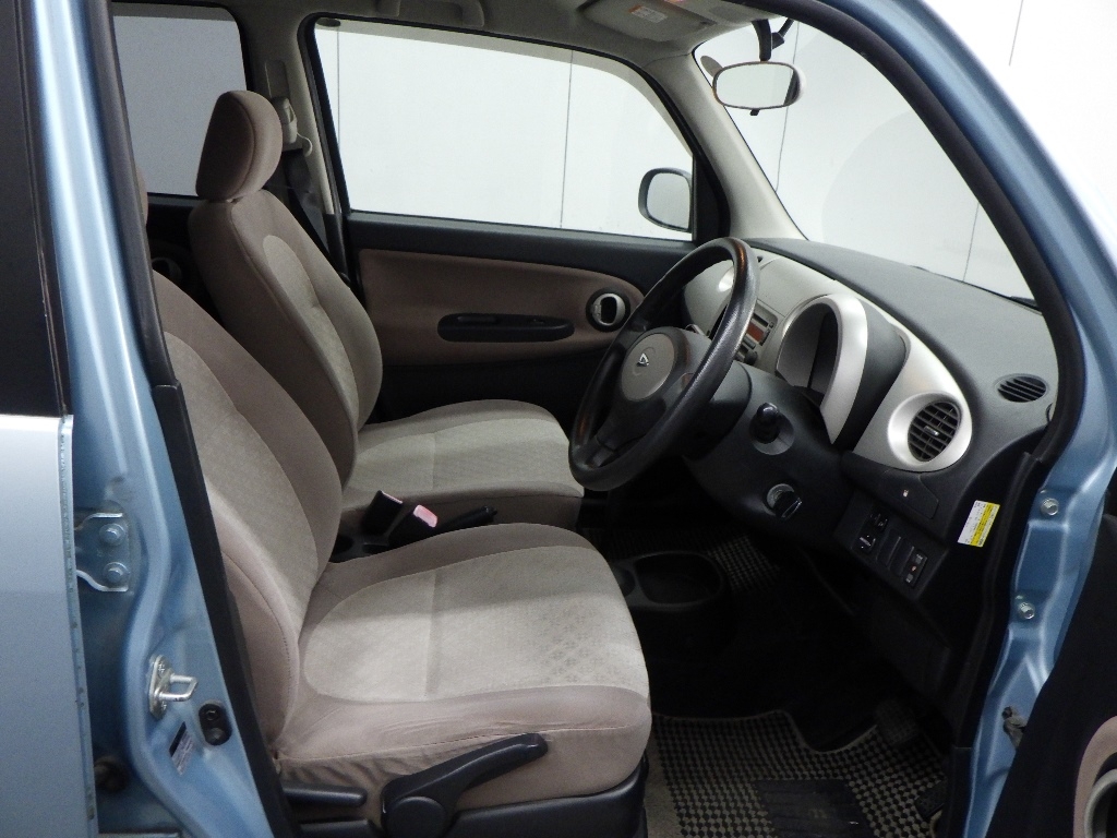DAIHATSU MIRA GINO
