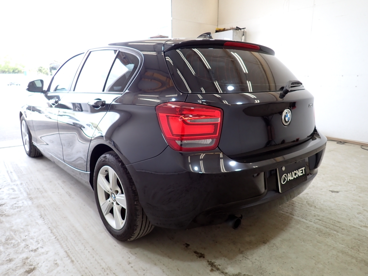 BMW 1-SERIES