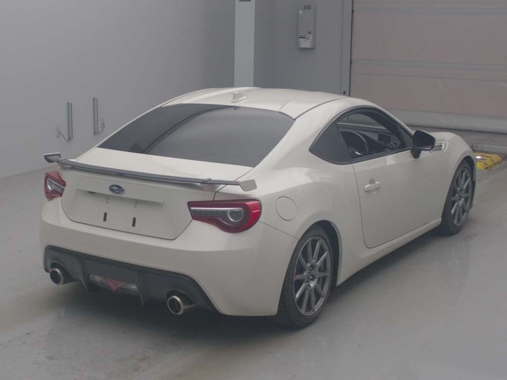 SUBARU BRZ
