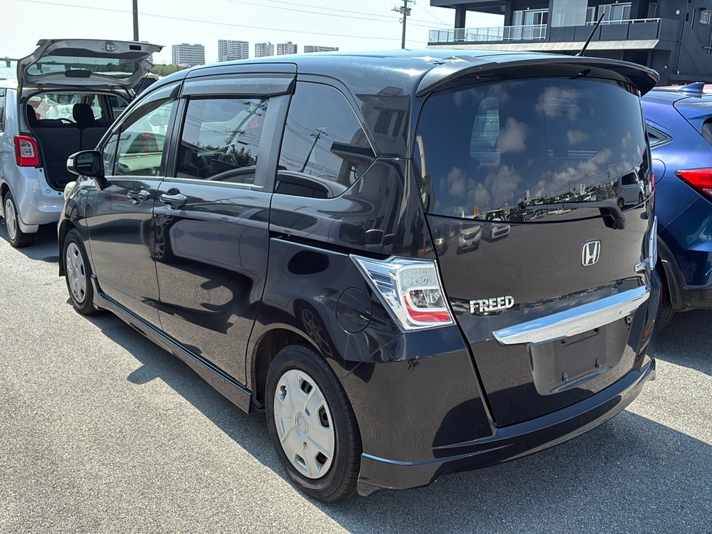 HONDA FREED