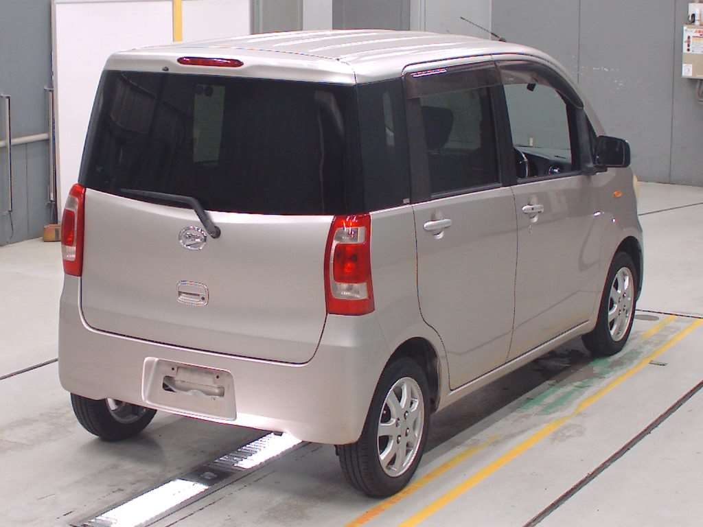 DAIHATSU TANTO EXE
