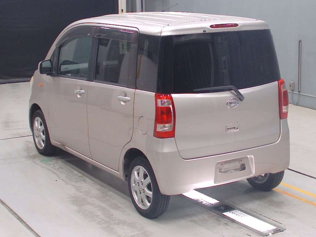 DAIHATSU TANTO EXE
