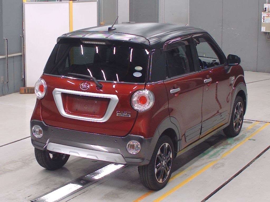 DAIHATSU CAST