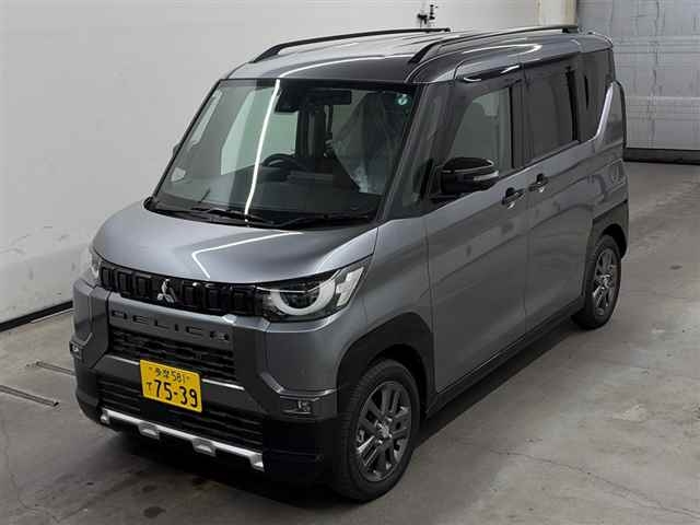 MITSUBISHI DELICA MINI