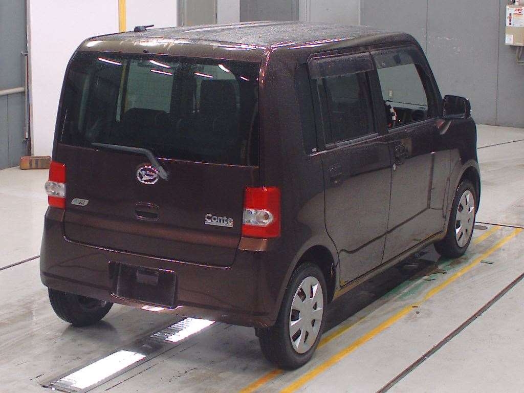 DAIHATSU MOVE CONTE