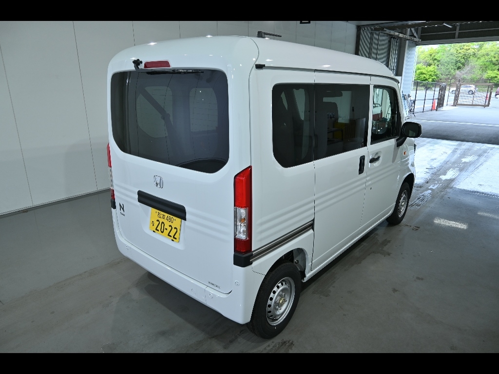 HONDA N-VAN