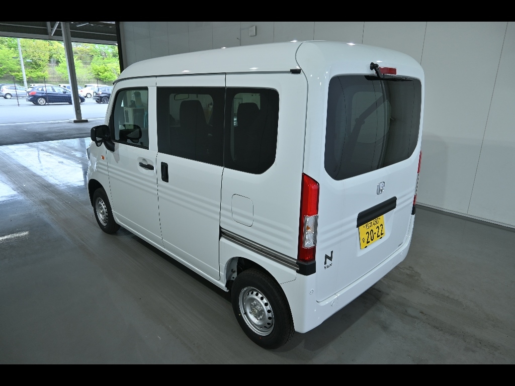 HONDA N-VAN