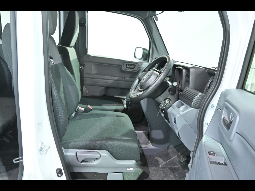 HONDA N-VAN