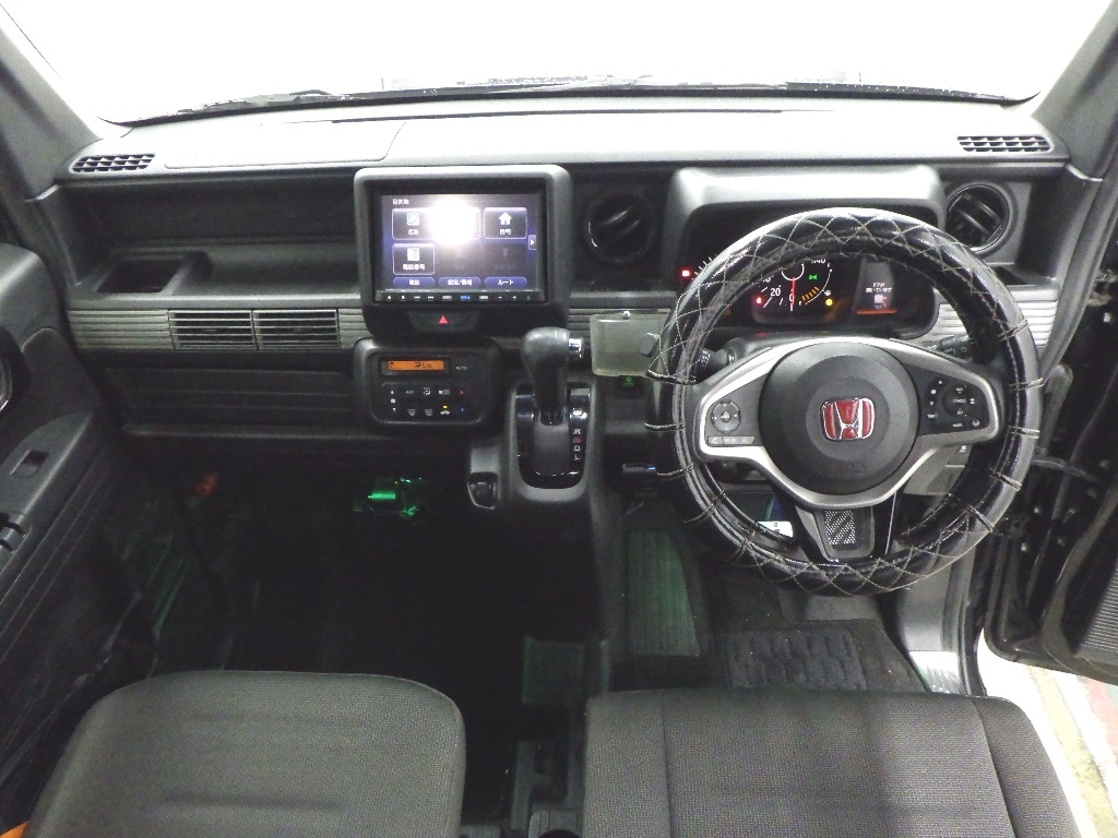 HONDA N-VAN