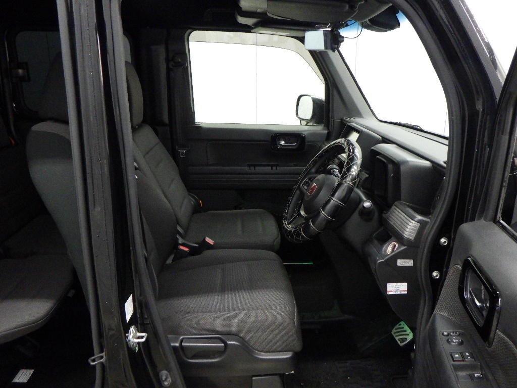 HONDA N-VAN