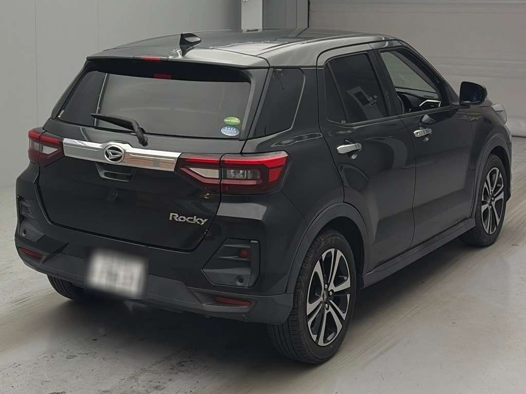DAIHATSU ROCKY