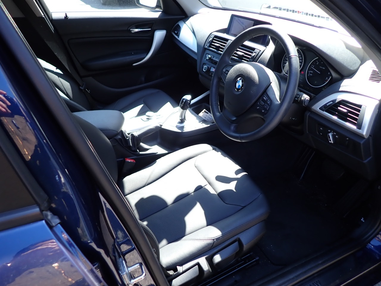 BMW 1-SERIES
