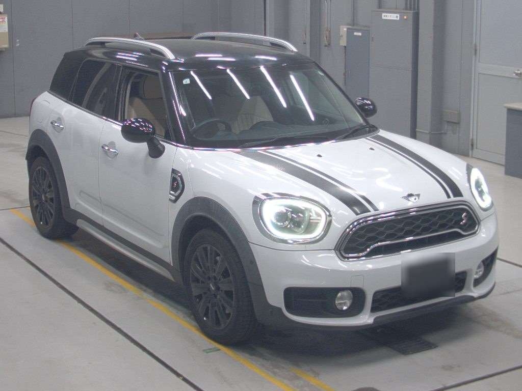MINI CROSSOVER