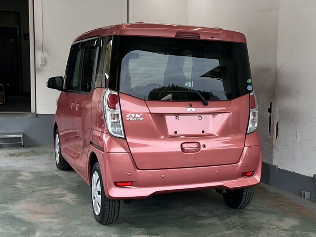 MITSUBISHI EK SPACE