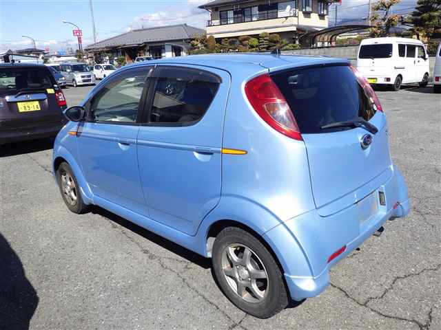 SUBARU R2