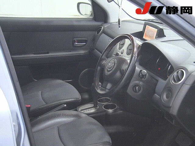 MAZDA VERISA