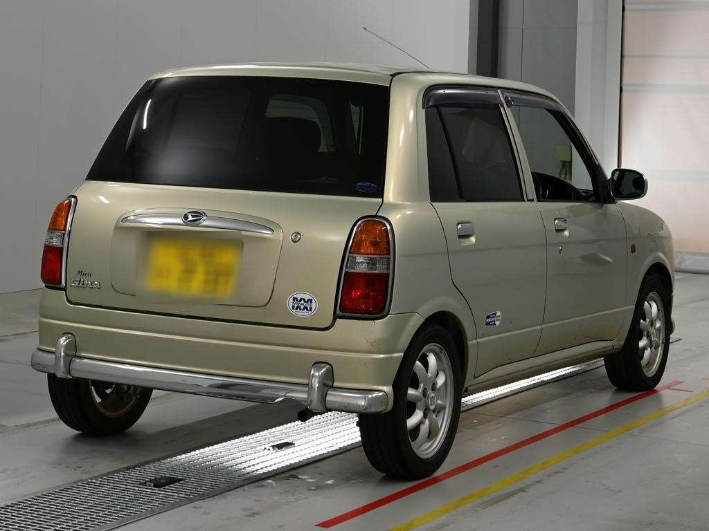 DAIHATSU MIRA GINO