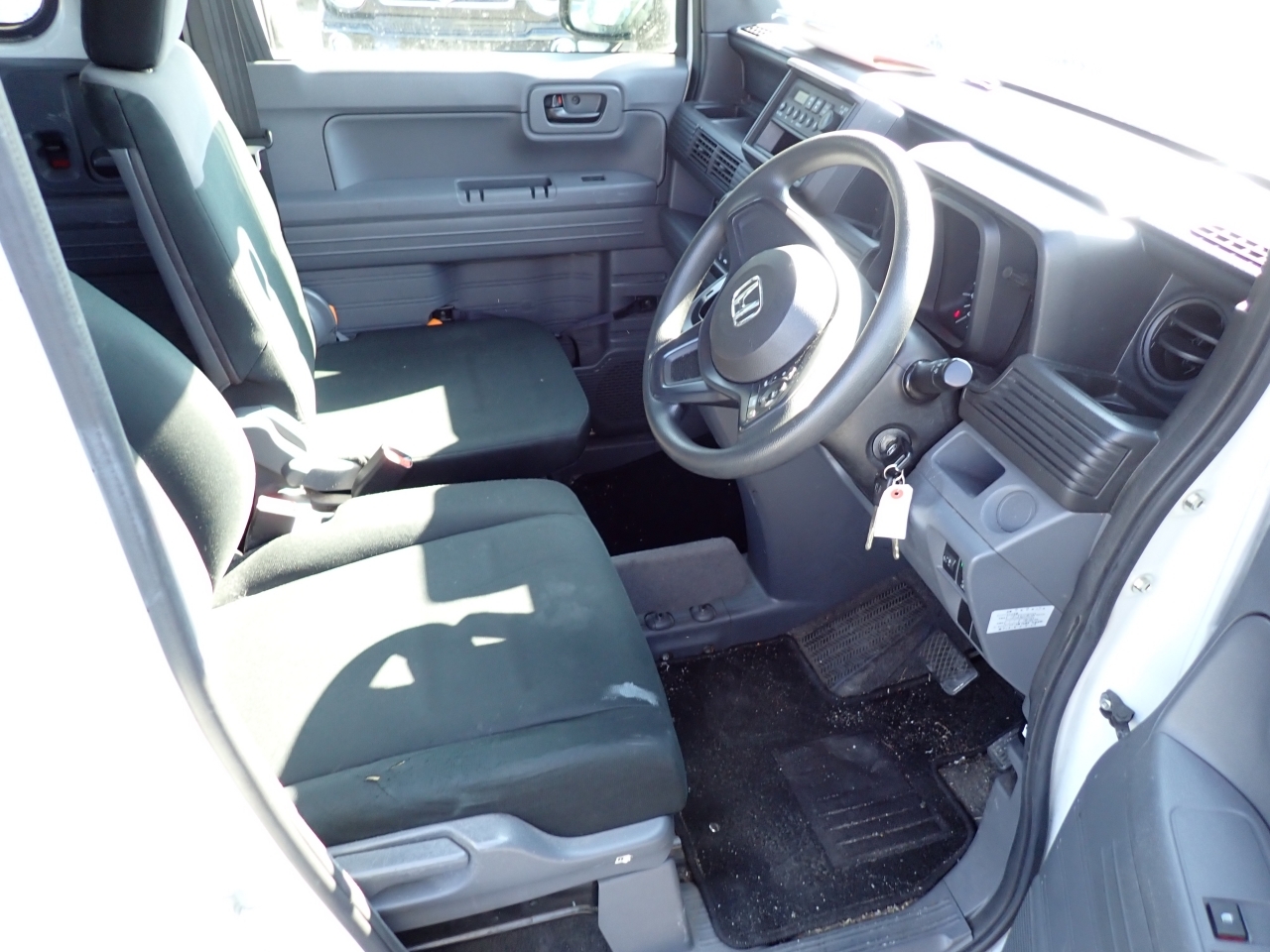 HONDA N-VAN