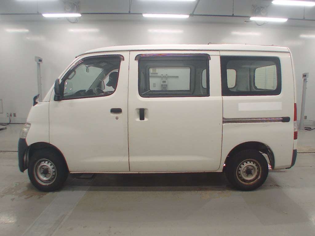 TOYOTA LITE ACE