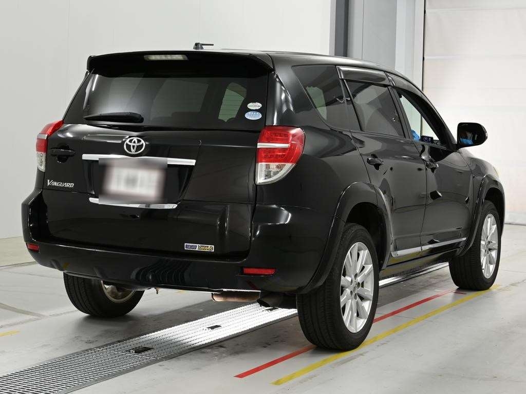 TOYOTA VANGUARD