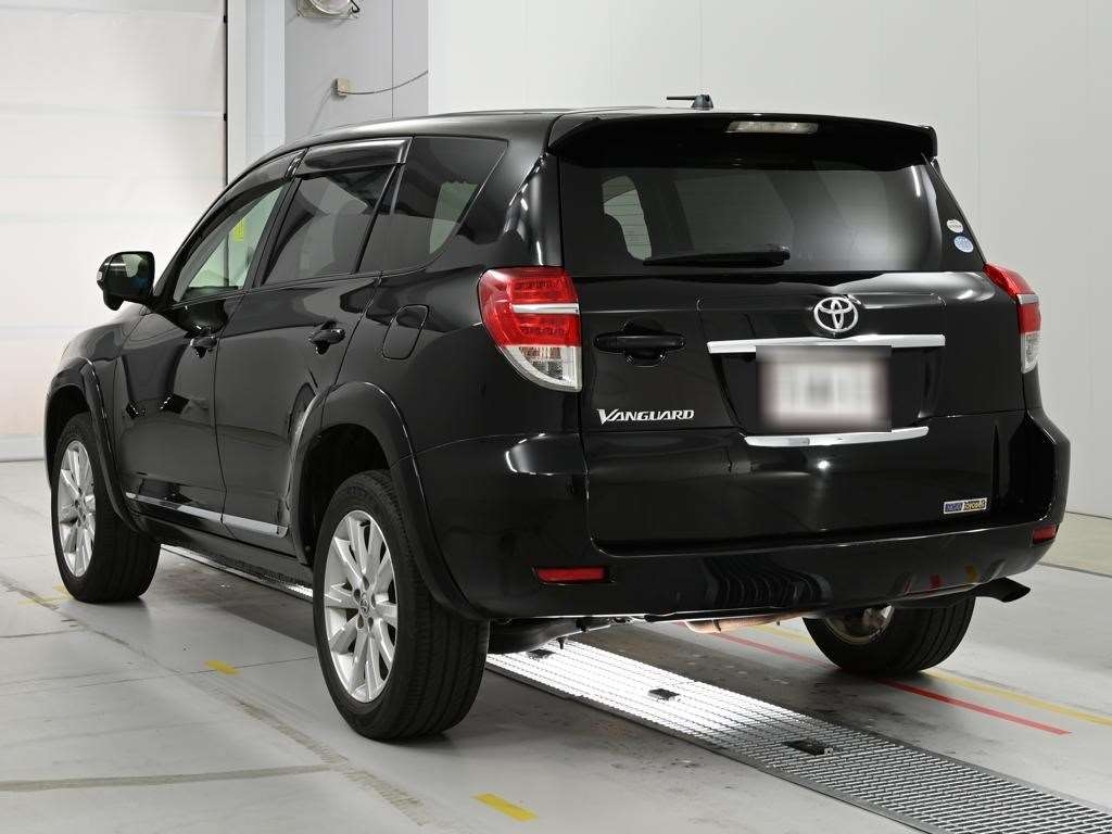 TOYOTA VANGUARD
