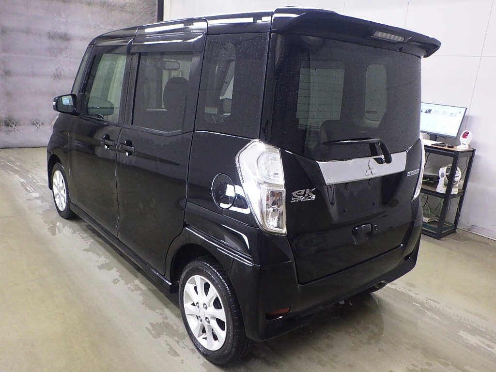 MITSUBISHI EK SPACE
