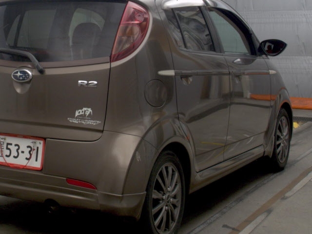 SUBARU R2