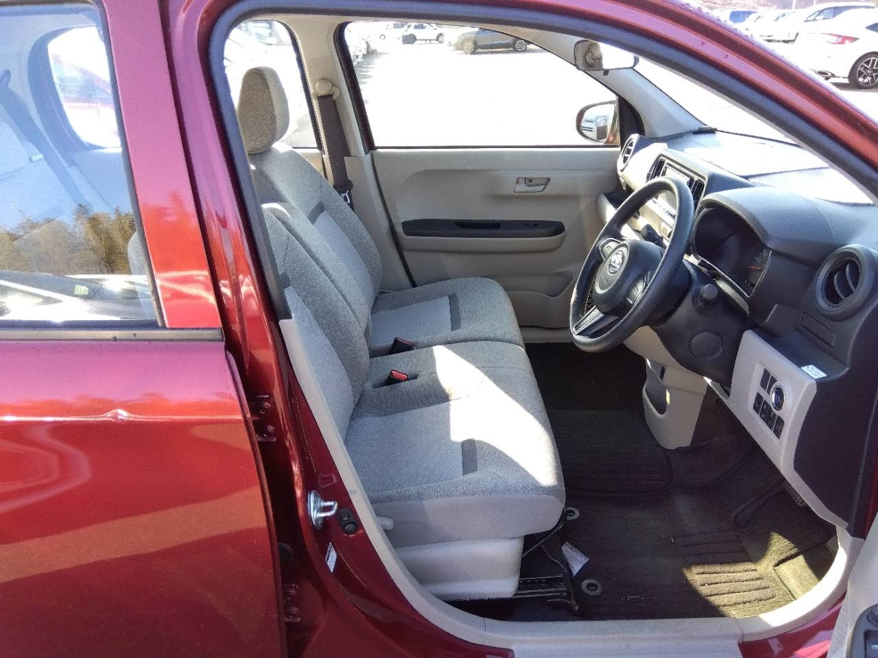 DAIHATSU BOON
