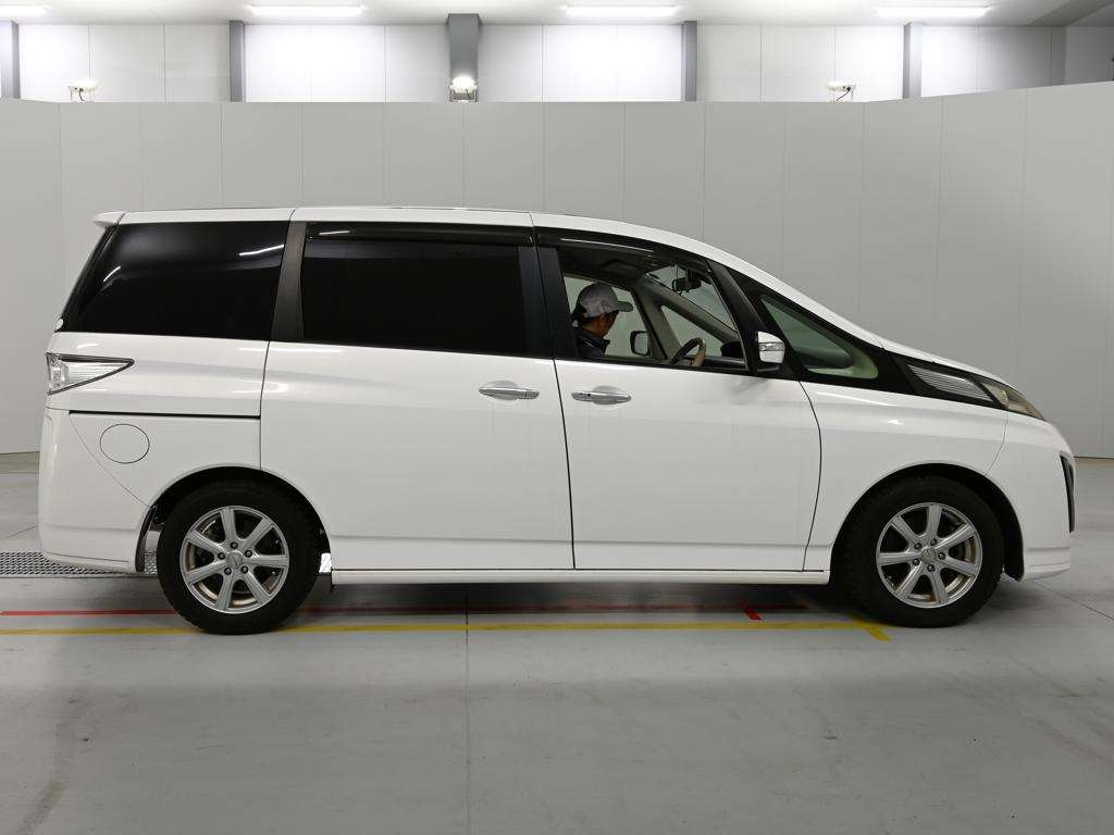 MAZDA BIANTE