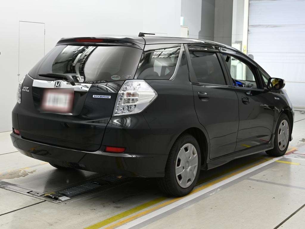 HONDA FIT SHUTTLE