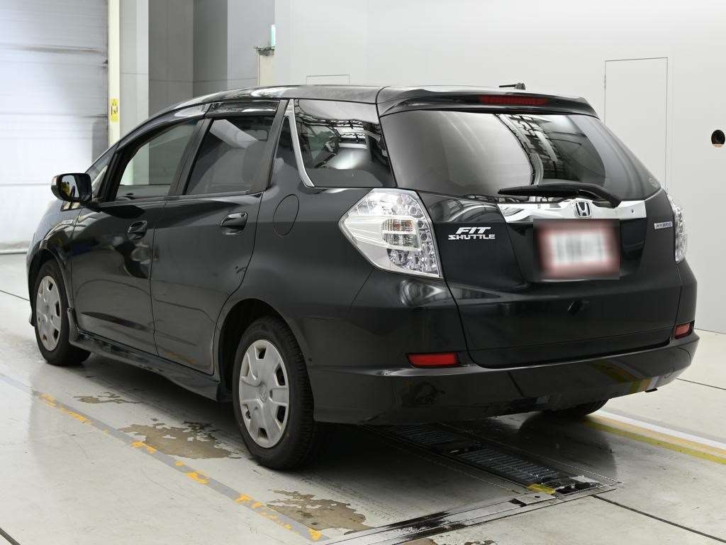 HONDA FIT SHUTTLE